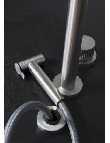 Bongio Group 3 holes sink kitchen with swivel spout