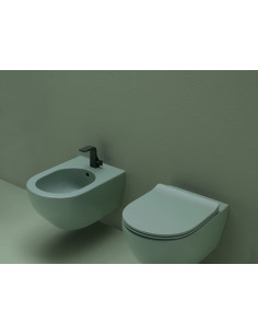 Flaminia App Mint Gosilent bidet vase and slim slowed vase cover