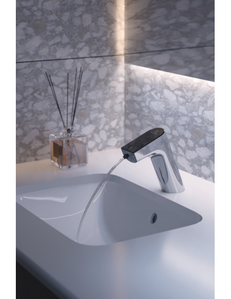 Ideal Standard Intelliflow Electronic sink tap