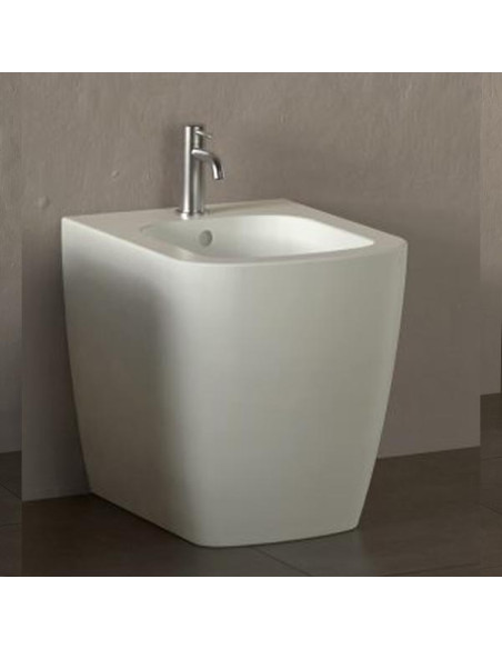 Flaminia Play back-to-wall bidet