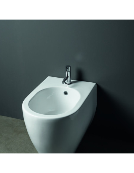 Kerasan Flo 53 back-to-wall bidet
