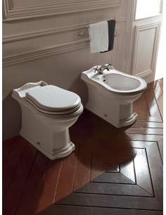 Kerasan Retrò BTW toilet, bidet and walnut seat | Quaranta Ceramiche