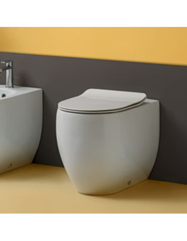 Sanitari sospesi Cielo Cubika vaso bidet e coprivaso rallentato