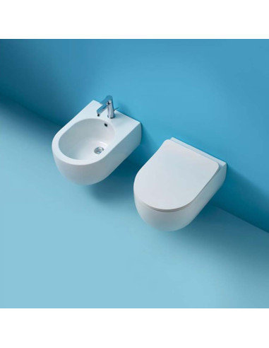 Sanitari sospesi Cielo Cubika vaso bidet e coprivaso rallentato