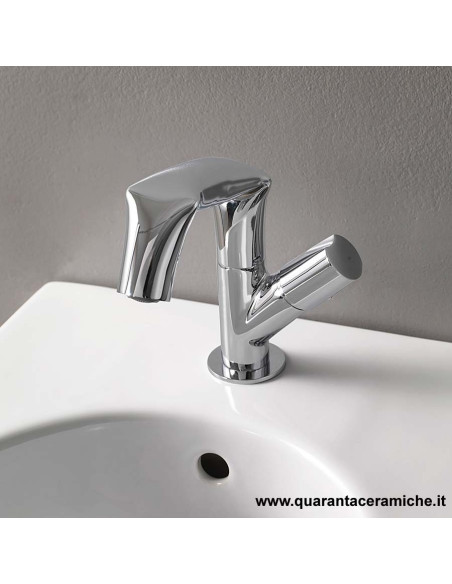 quaranta-ceramiche-rubinetto-dax-lavabo